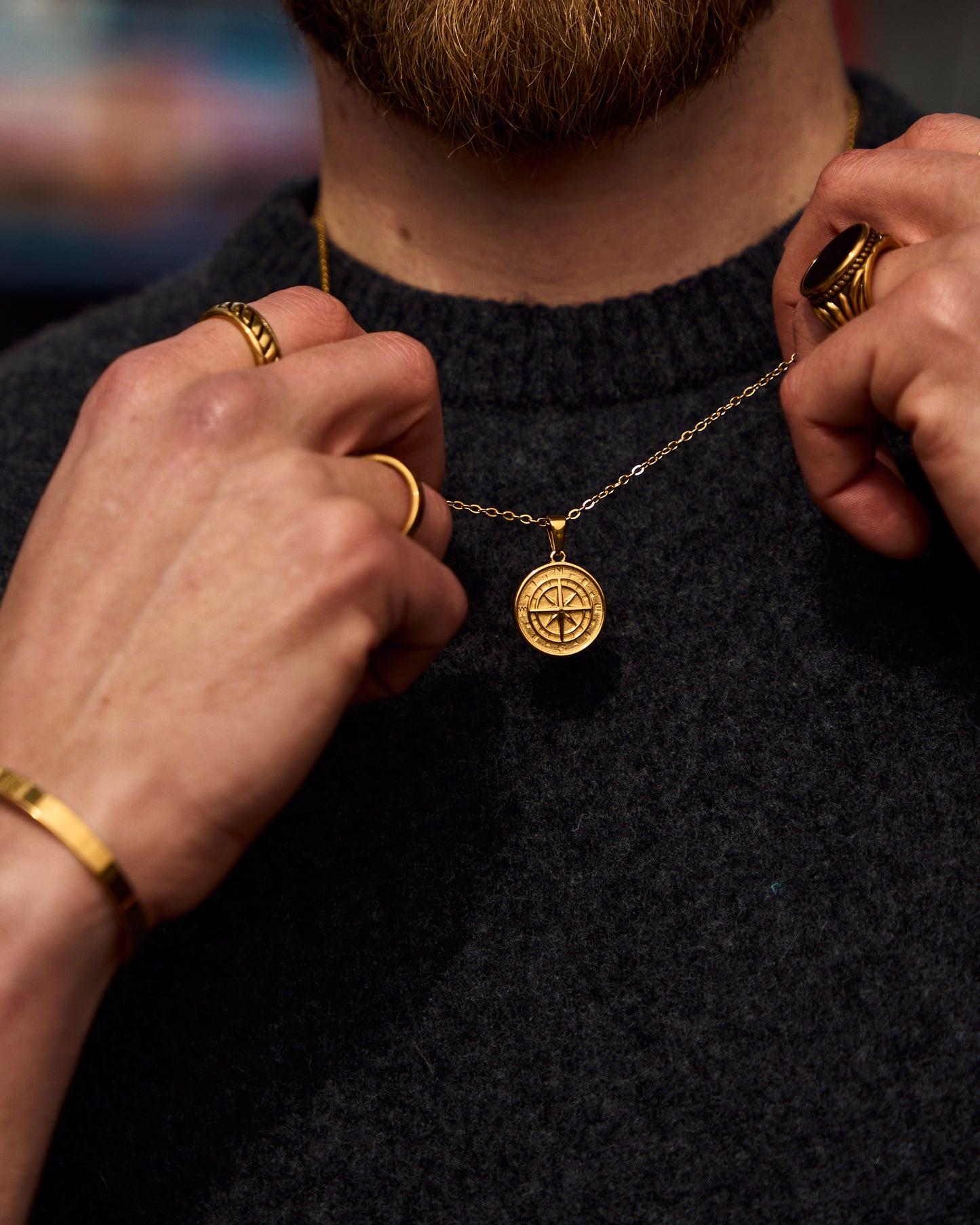 compass pendant (gold)